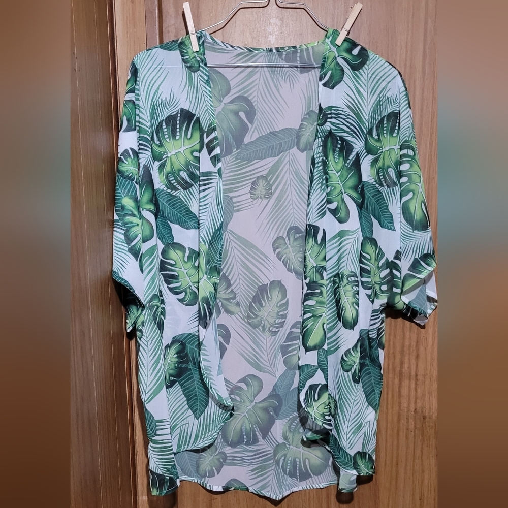 Leave print cover up short sleeve